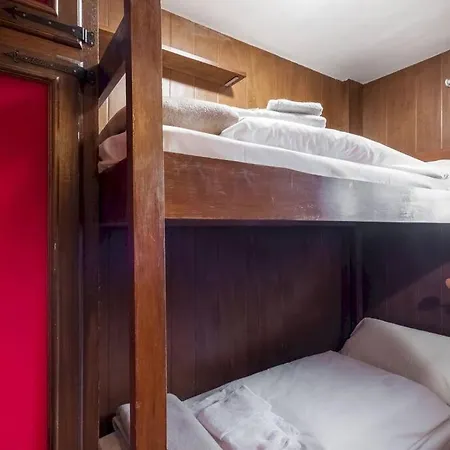 Maska Cervinia شقة