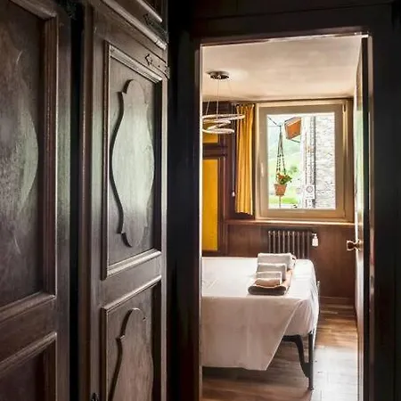 Maska Cervinia Breuil-Cervinia